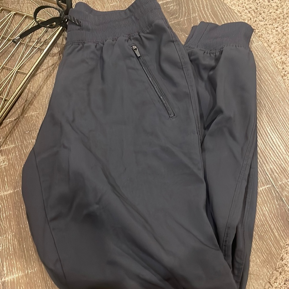 Greys Anatomy scrub joggers